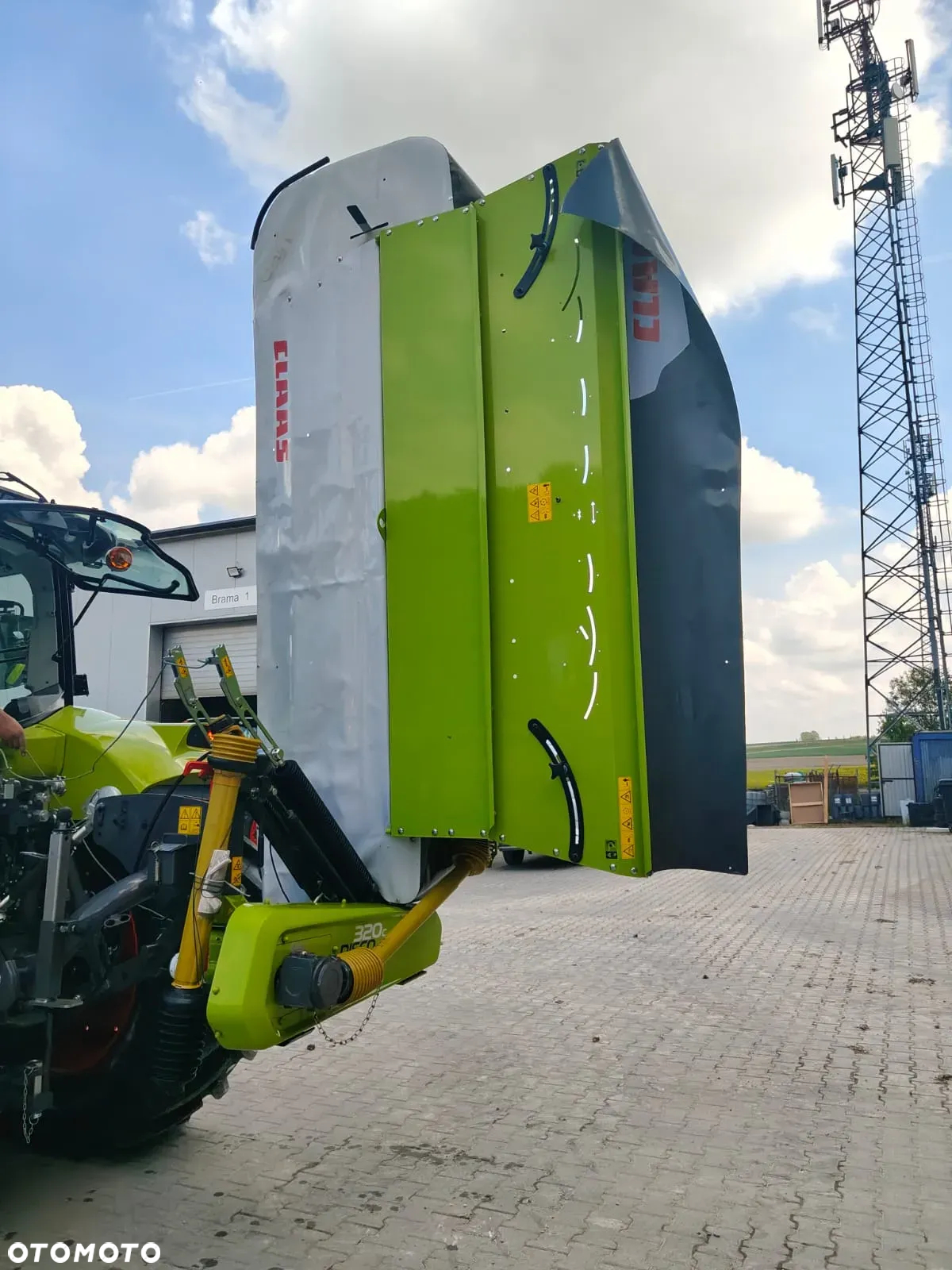 Claas DISCO 320C - 6