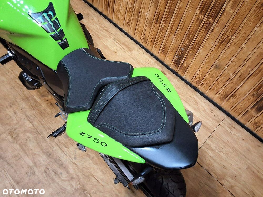 Kawasaki Z - 7