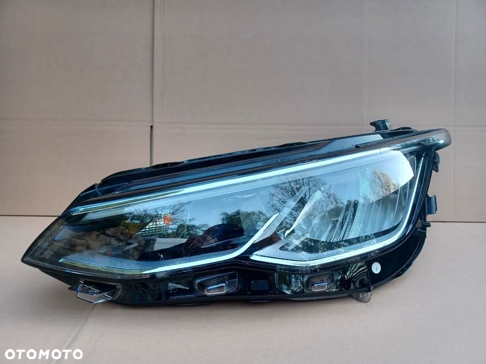 Lampa przednia lewa półled VW Golf 8 VIII oryg 5H1 - 1