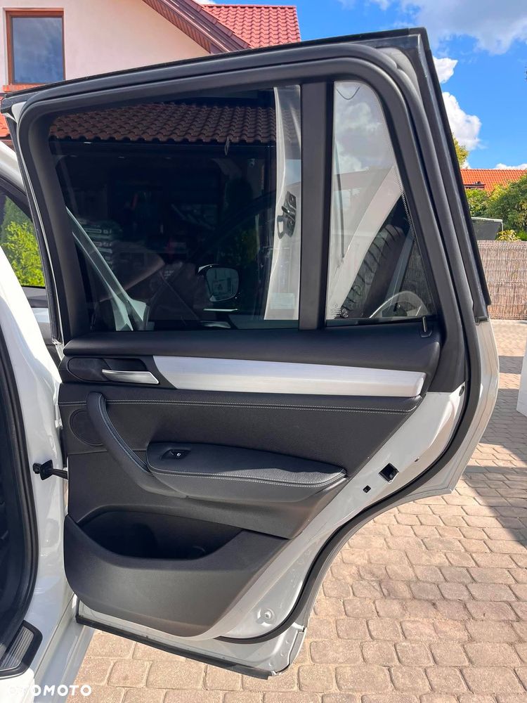 BMW X3 xDrive20d - 21