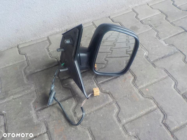 VW T5 LUSTERKO PRAWE ELEKTRYCZNE PASAŻERA