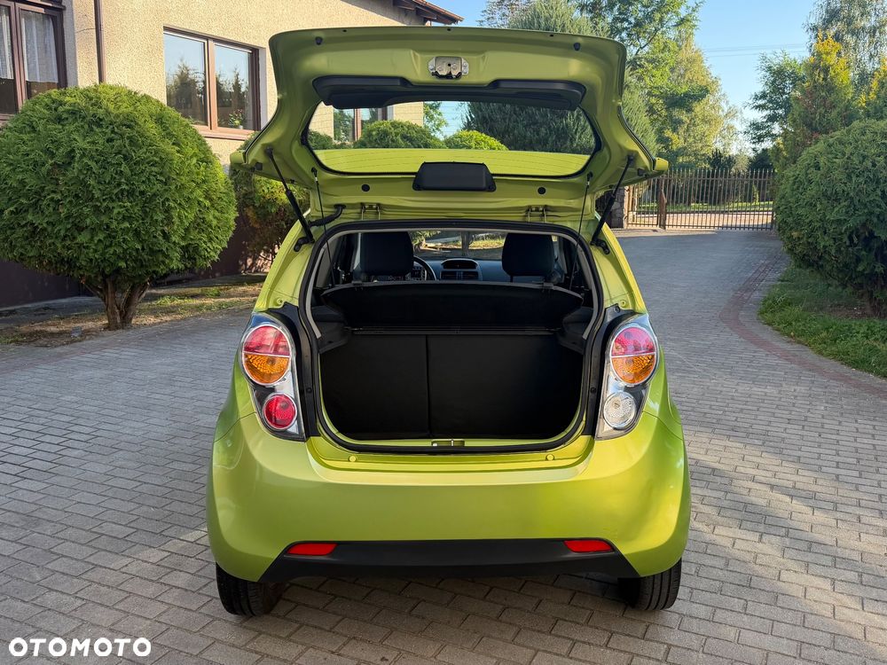 Chevrolet Spark - 18