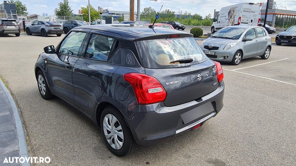 Suzuki Swift M-Hybrid 1.2 Cool - 3