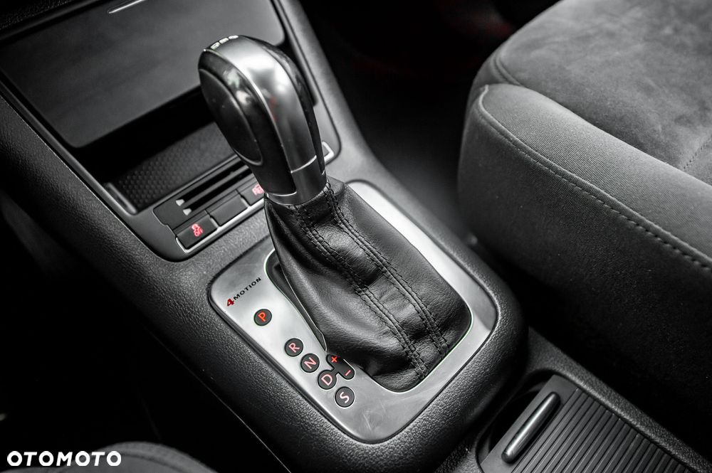 Volkswagen Tiguan - 30