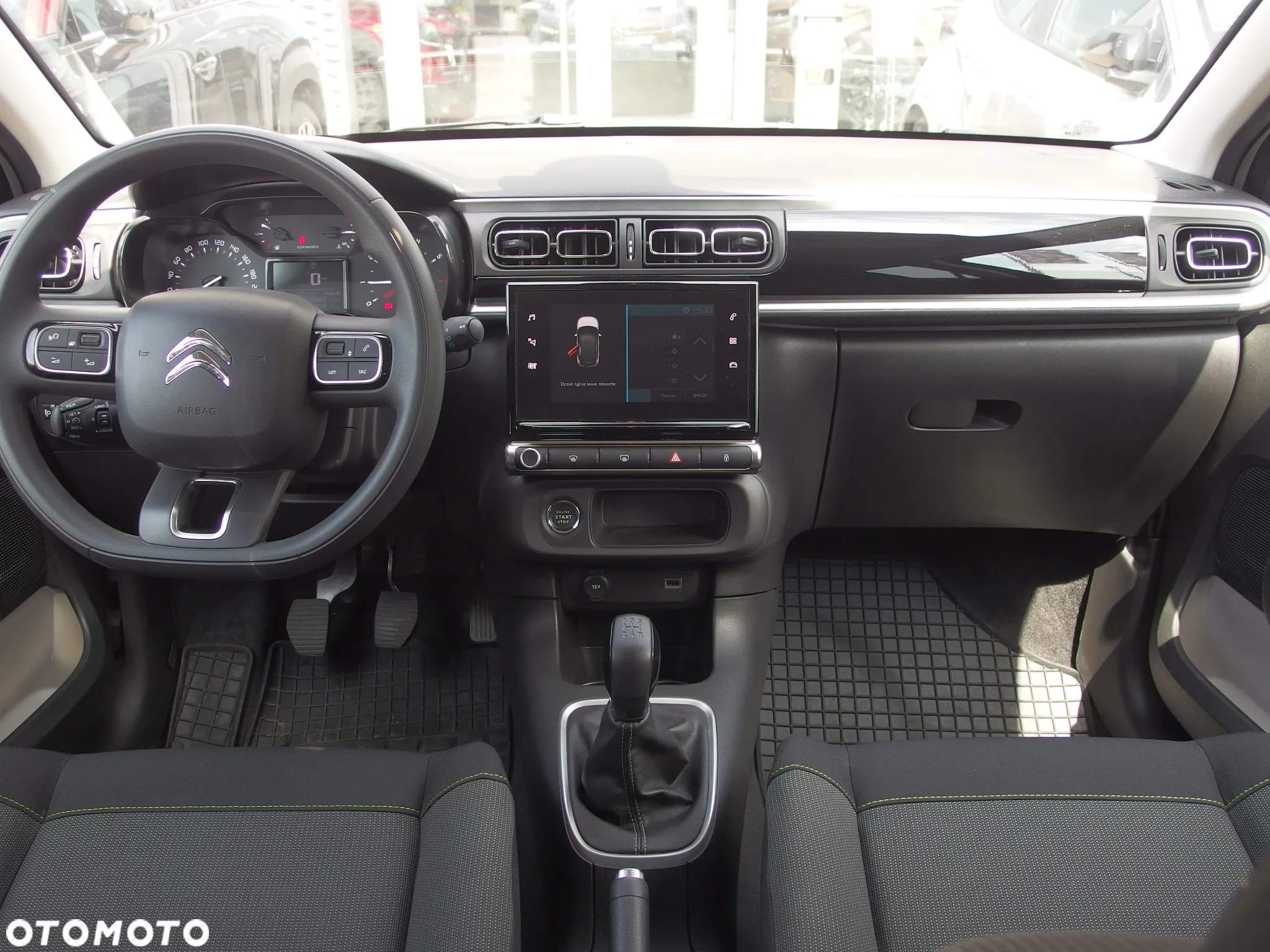 Citroën C3 1.2 PureTech Shine - 10