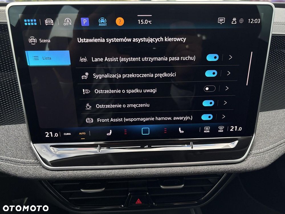 Volkswagen Passat - 22