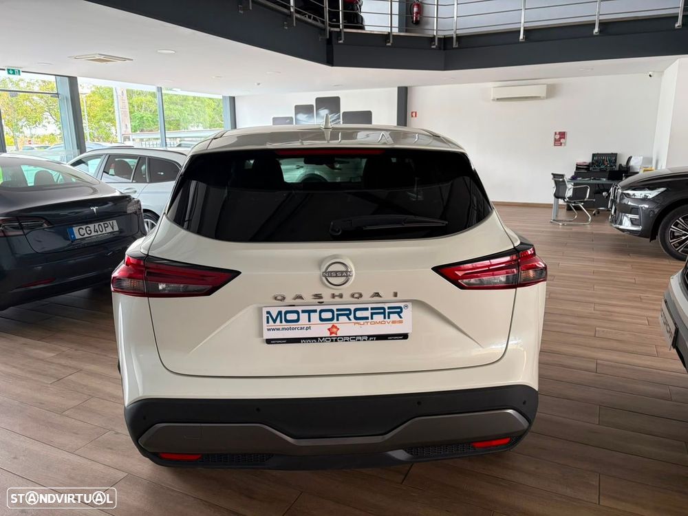 Nissan Qashqai 1.3 DIG-T N-Connecta - 4