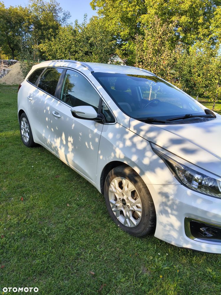 Kia Ceed - 5