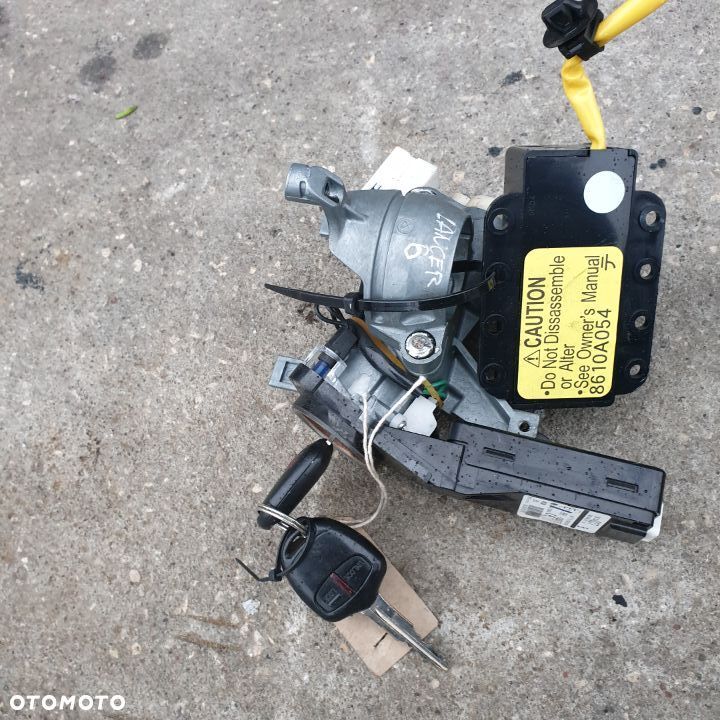 MITSUBISHI LANCER VIII STACYJKA KLUCZYK IMMOBILISER 8670A037 8610A054  10R - 1