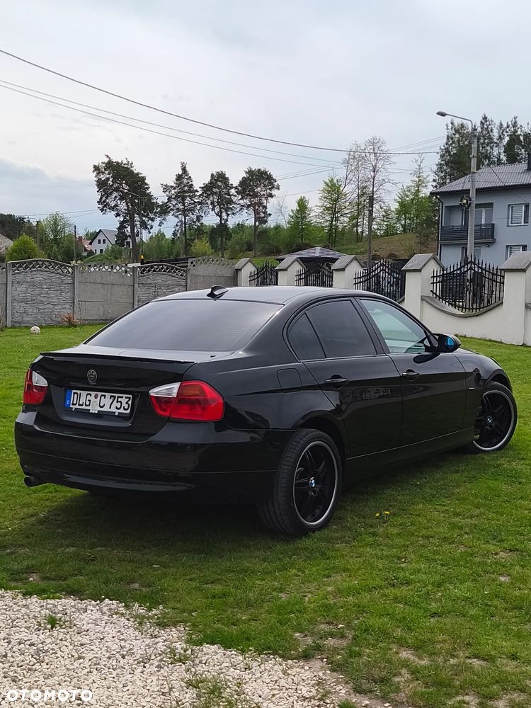 BMW Seria 3 - 35