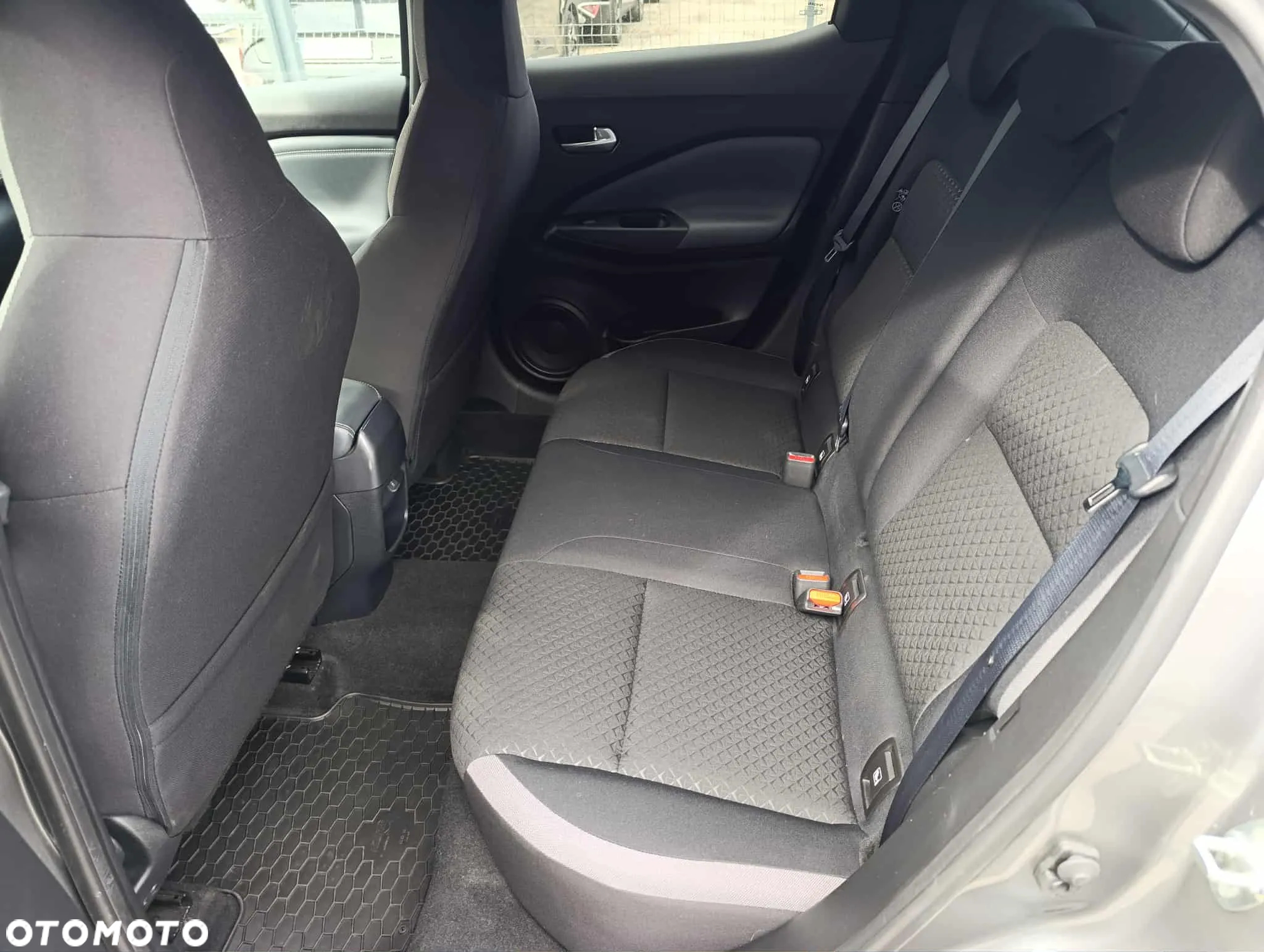 Nissan Juke 1.0 DIG-T N-Connecta DCT - 11