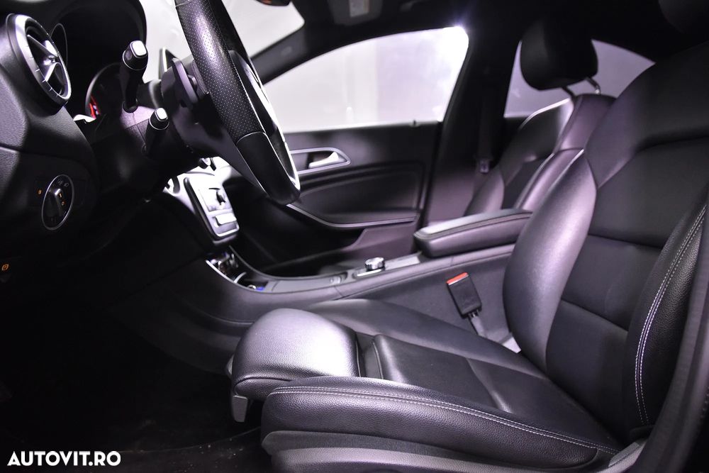 Mercedes-Benz CLA 200 d 7G-DCT - 24