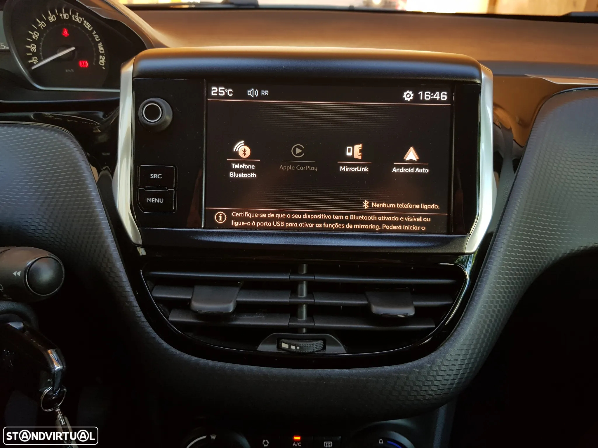 Peugeot 2008 1.5 BlueHDi Style - 47