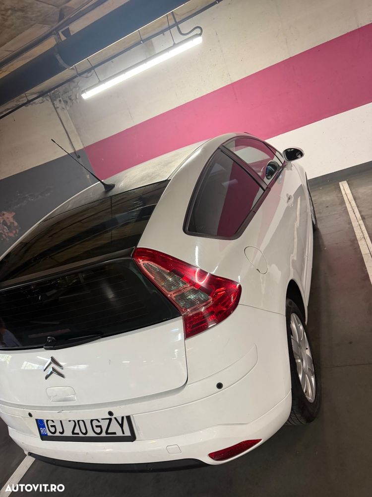 Citroën C4 2.0 HDi 16V VTR PACK - 6
