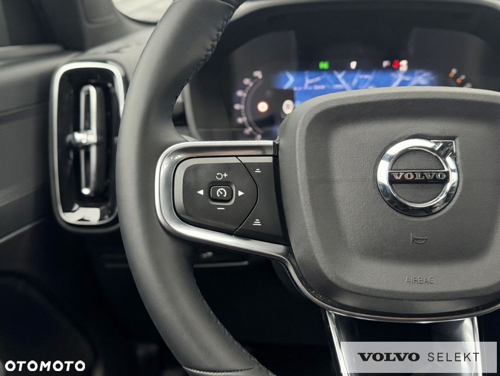 Volvo XC 40 - 12