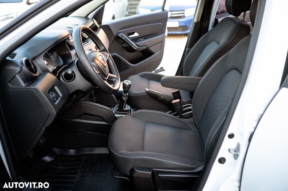 Dacia Duster 1.5 Blue dCi 4WD Comfort - 14