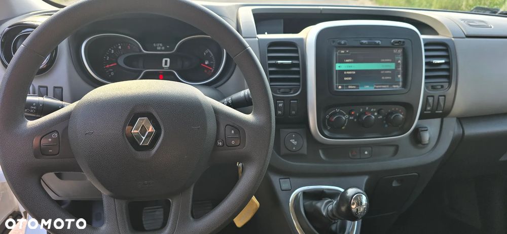 Renault Trafic - 11