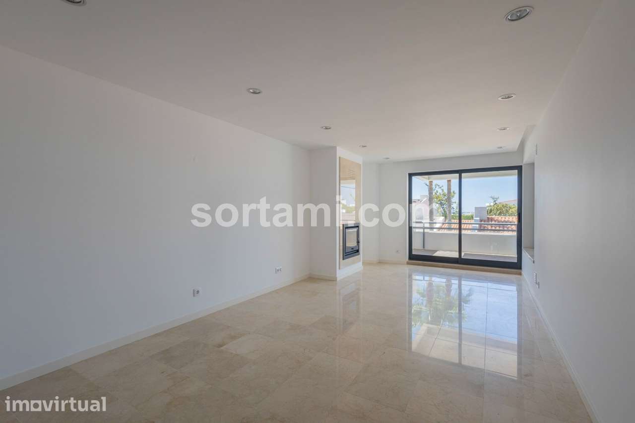 Apartamento T2 Venda em Quarteira,Loulé - Grande imagem: 3/28