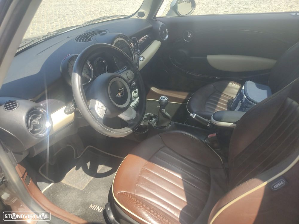 MINI Clubman Cooper D - 15
