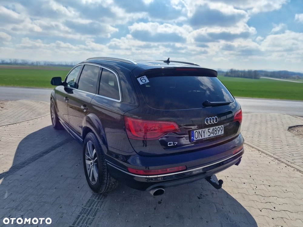 Audi Q7 - 15