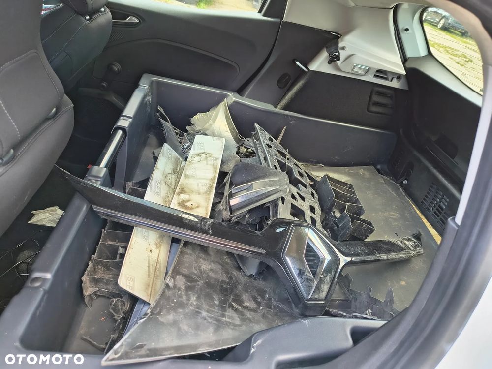 Renault Clio - 15
