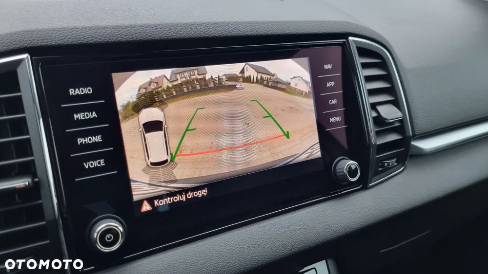 Skoda Karoq 1.5 TSI DSG Tour - 25