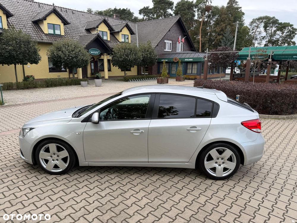 Chevrolet Cruze 2.0 LTZ - 9