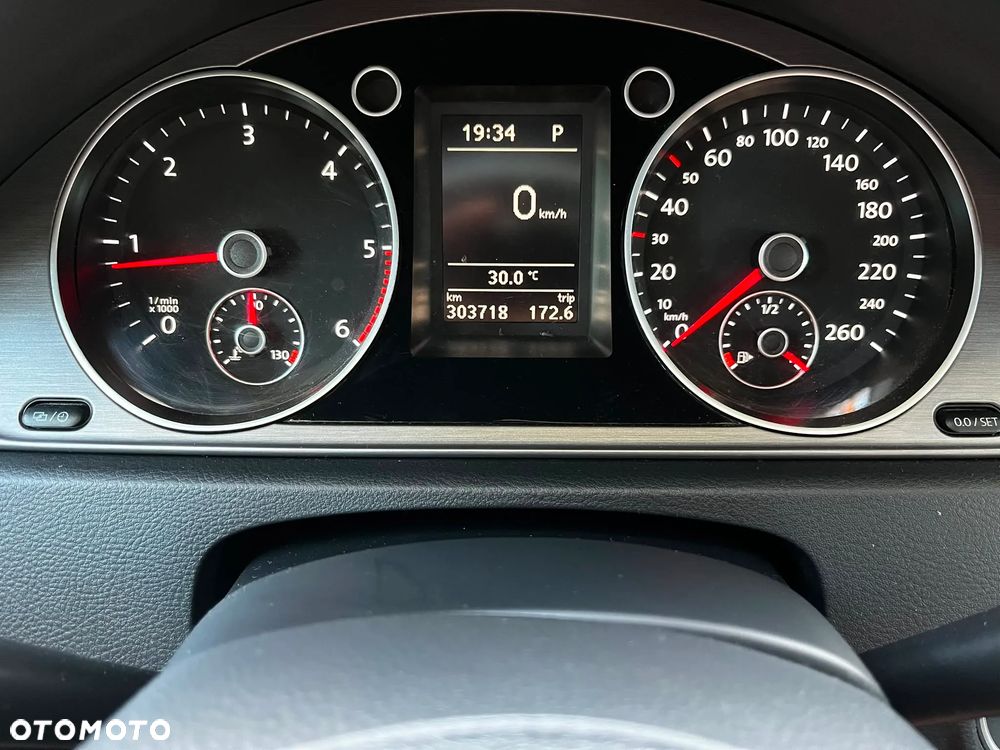 Volkswagen Passat 2.0 TDI Comfortline DSG - 7