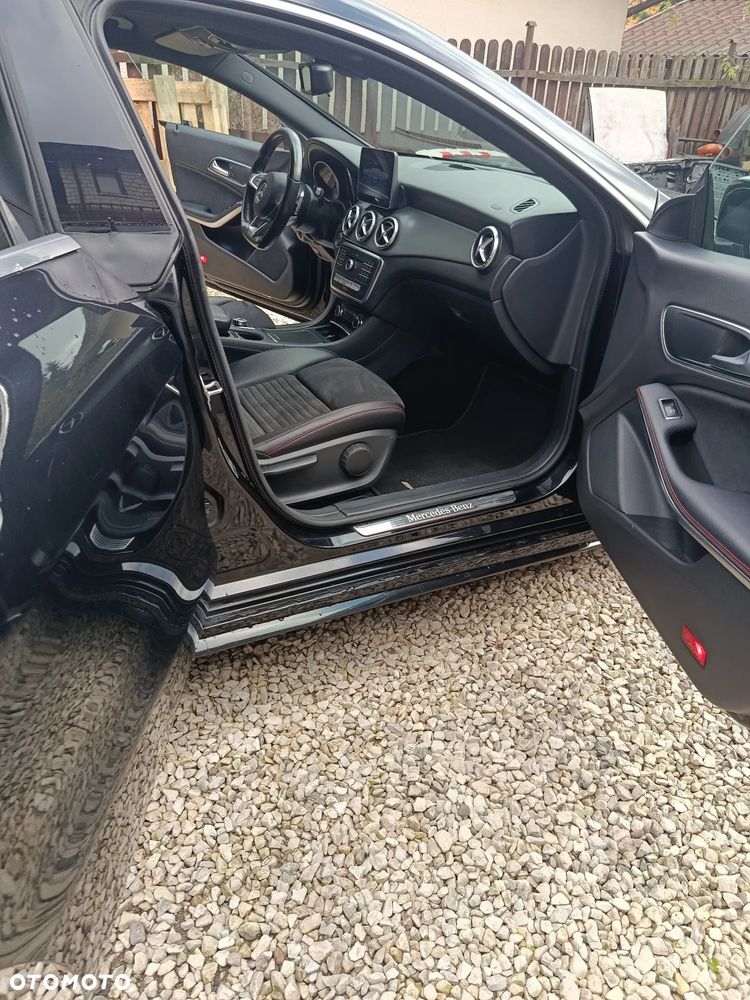 Mercedes-Benz CLA - 9