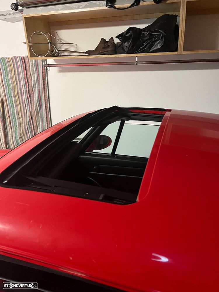 Porsche 911 (993) Coupé 3.6 Carrera 2 - 15