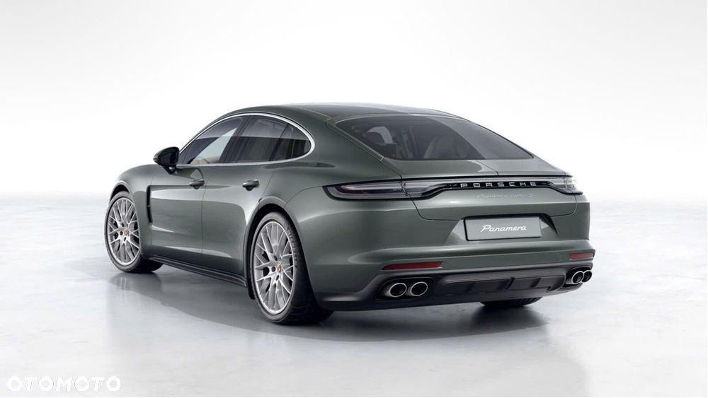Porsche Panamera - 3