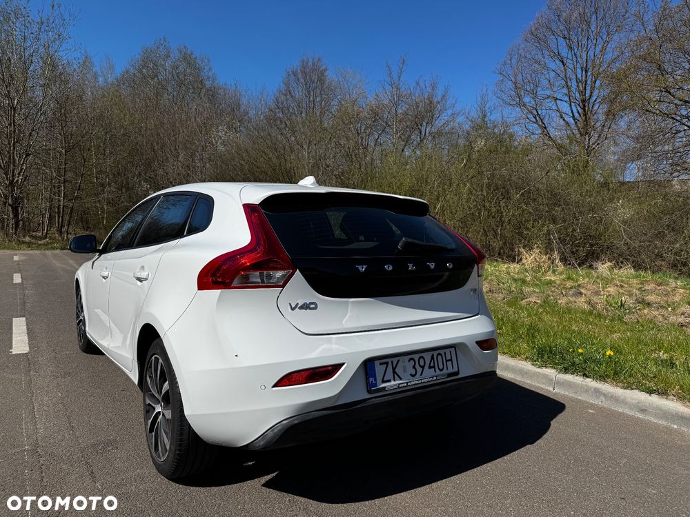Volvo V40 T2 - 3