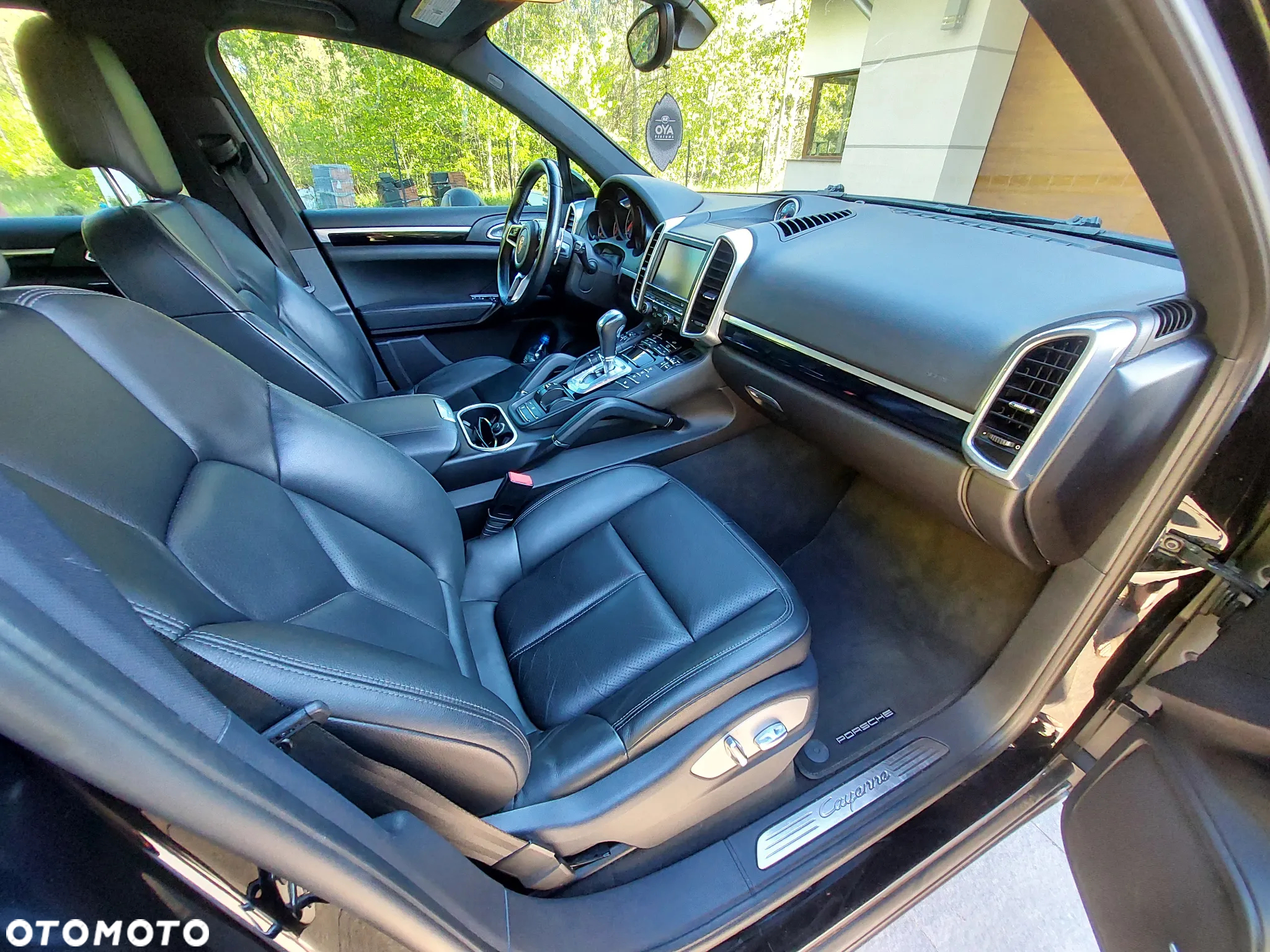 Porsche Cayenne - 20