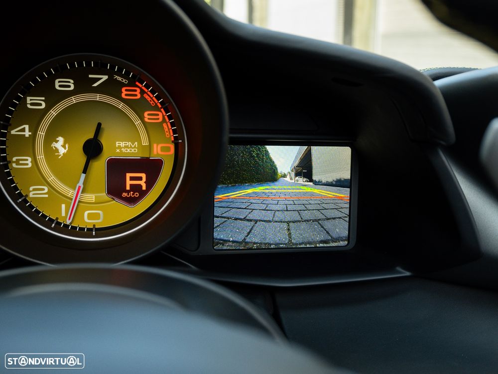 Ferrari 488 GTB Spider - 53