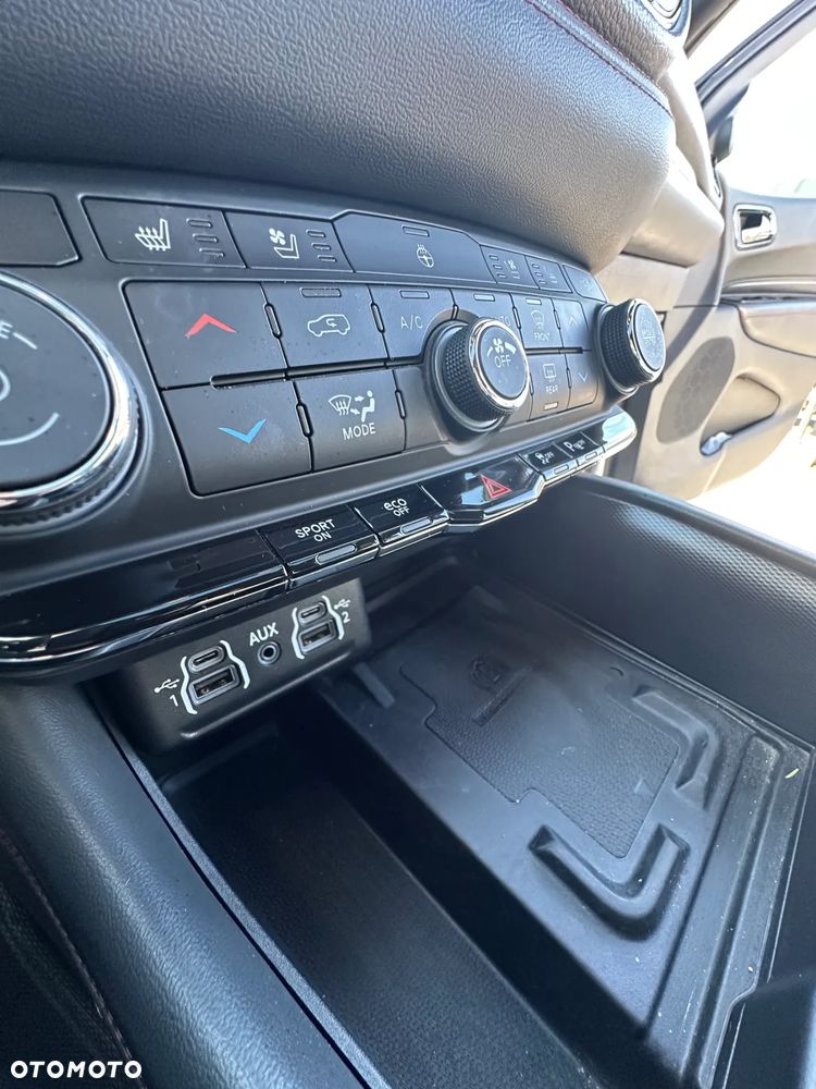 Dodge Durango 5.7 R/T - 10