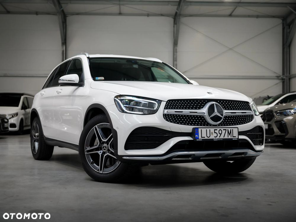 Mercedes-Benz GLC 200 d 4Matic 9G-TRONIC AMG Line - 13