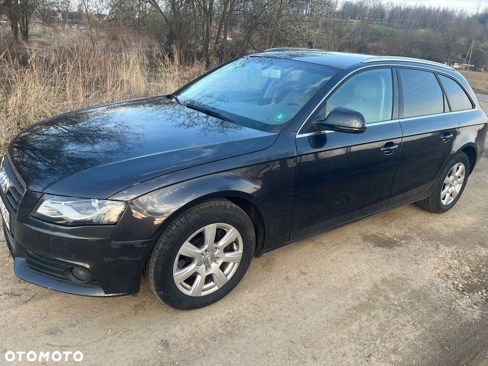 Audi A4 Avant - 1