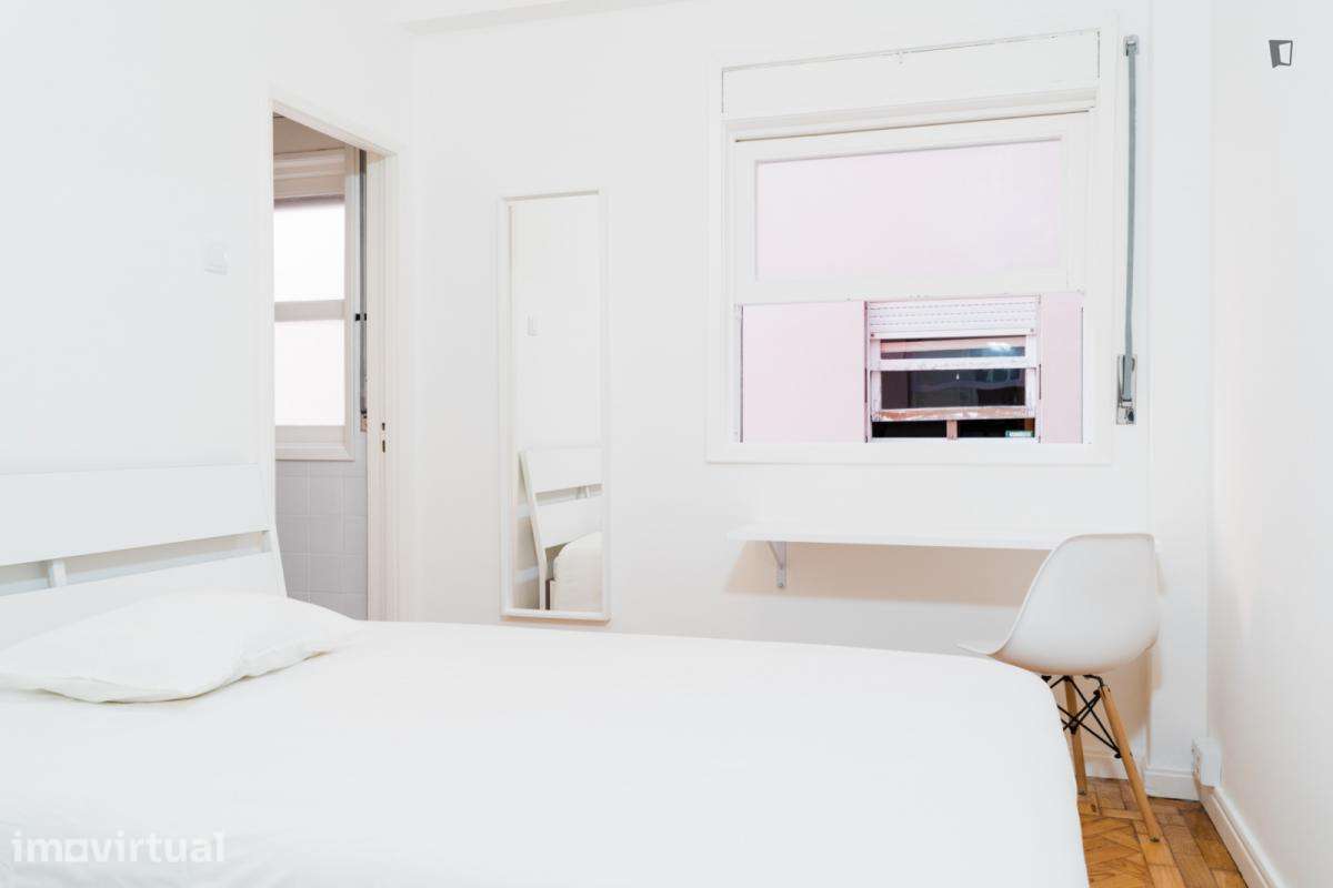 Quarto - localizado em Cedofeita Porto - Grande imagem: 2/39