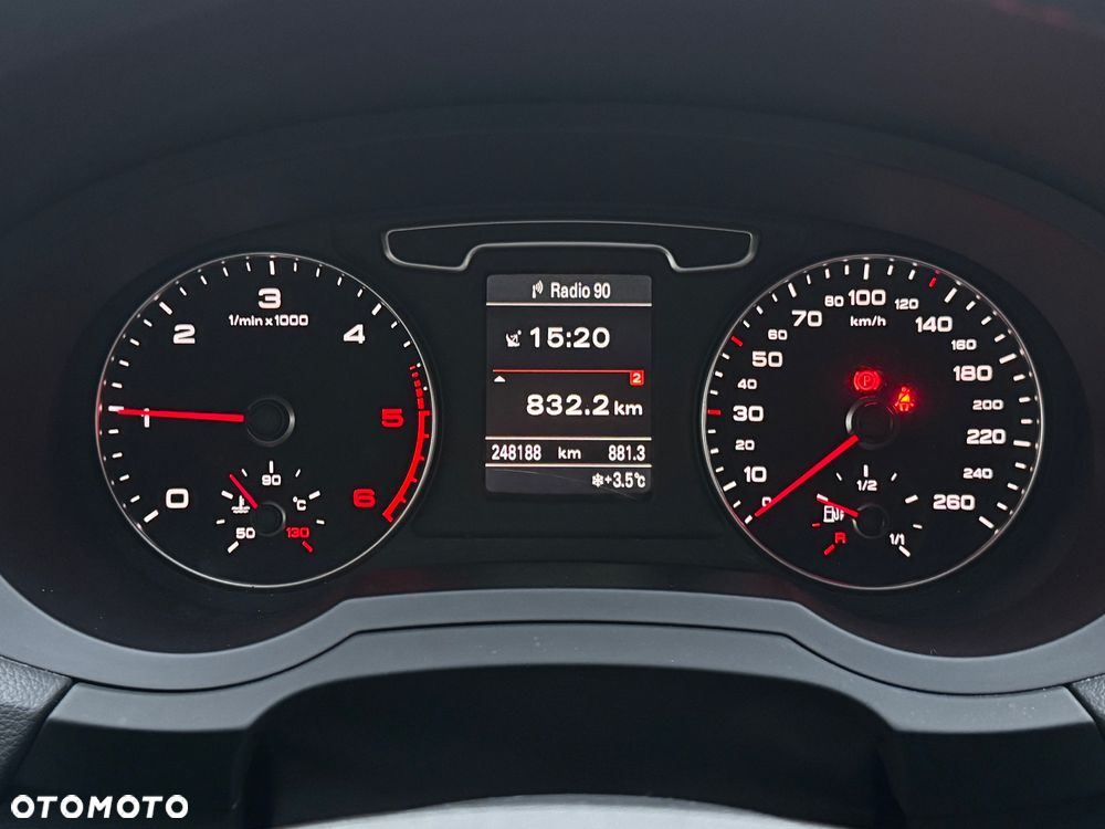 Audi Q3 2.0 TDI - 27