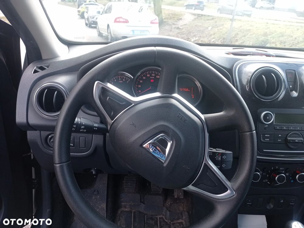 Dacia Sandero 1.0 TCe Laureate S&S - 11