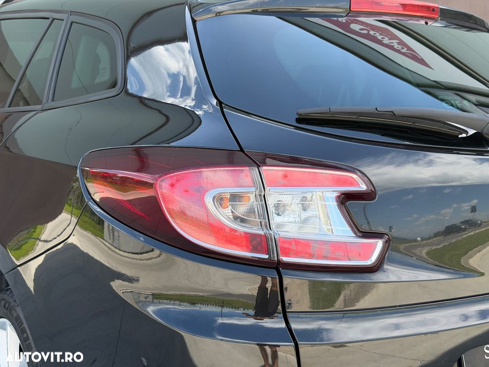Renault Megane - 7