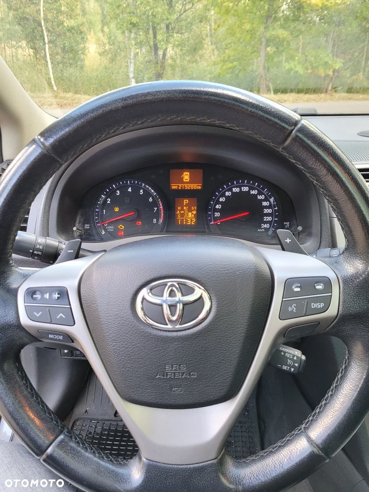 Toyota Avensis 1.8 Prestige MS - 13
