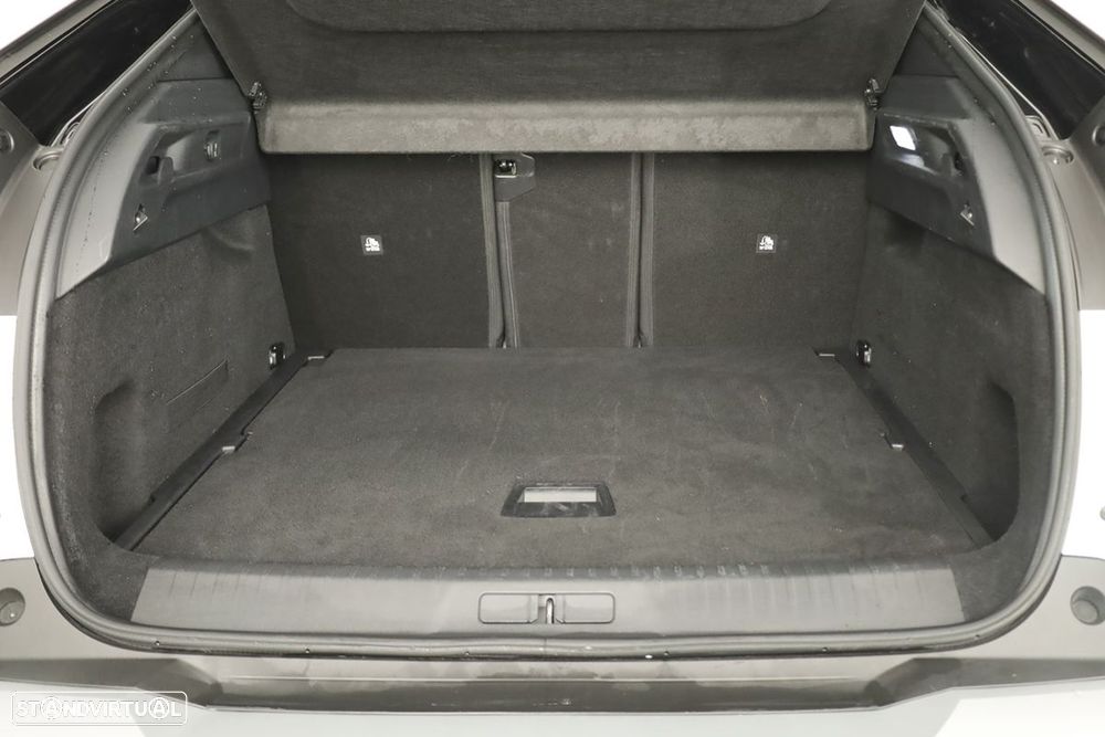 Peugeot 3008 1.2 Hybrid GT e-DCS6 - 23