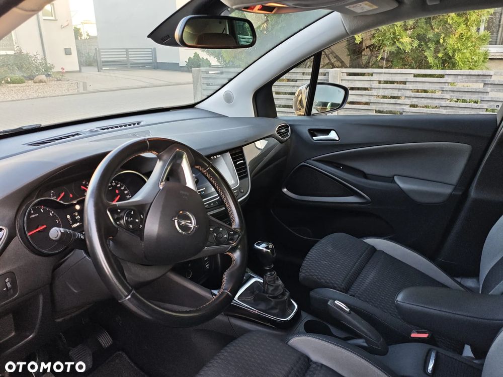 Opel Crossland X - 26