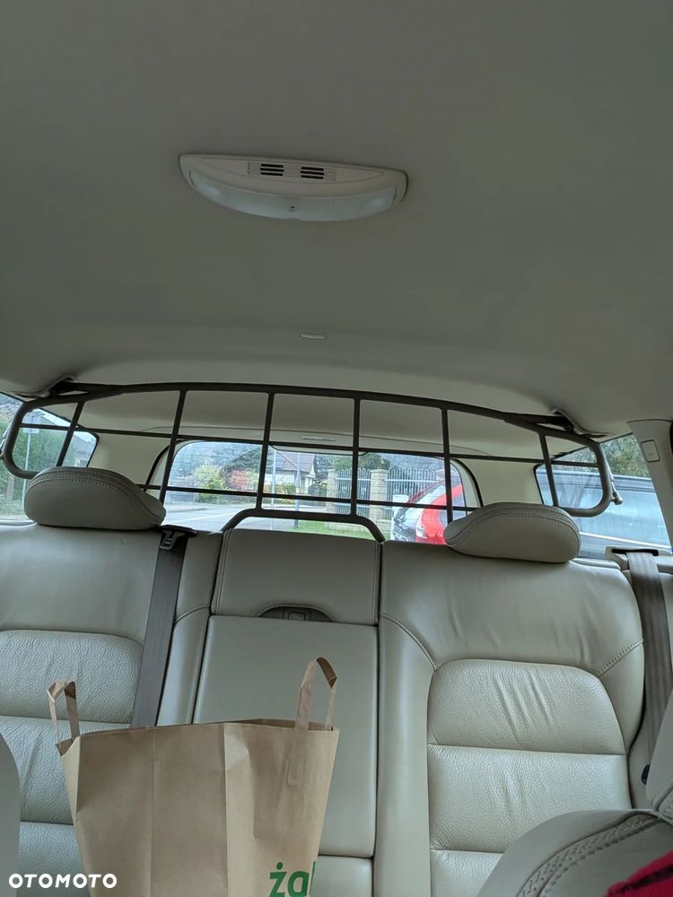Volvo XC 70 - 3