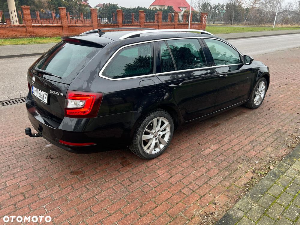 Skoda Octavia 1.6 TDI DSG Soleil - 4