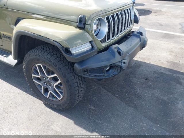 Jeep Wrangler - 13