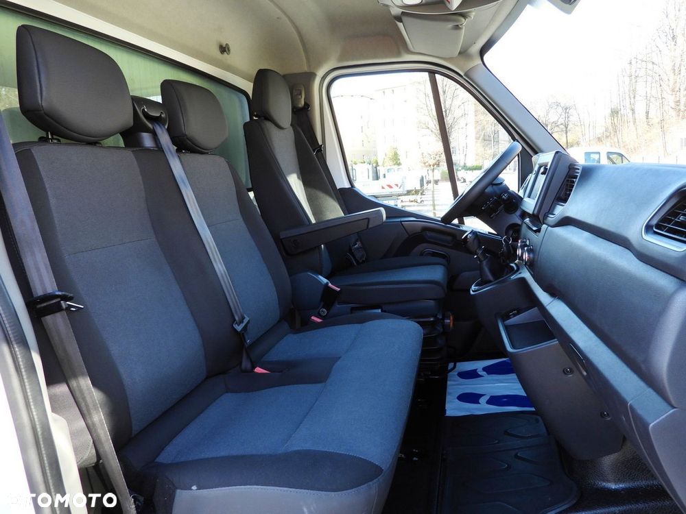 Renault MASTER KONTENER 8 PALET TEMPOMAT NAWIGACJA LEDY KLIMATYZACJA  145KM - 37