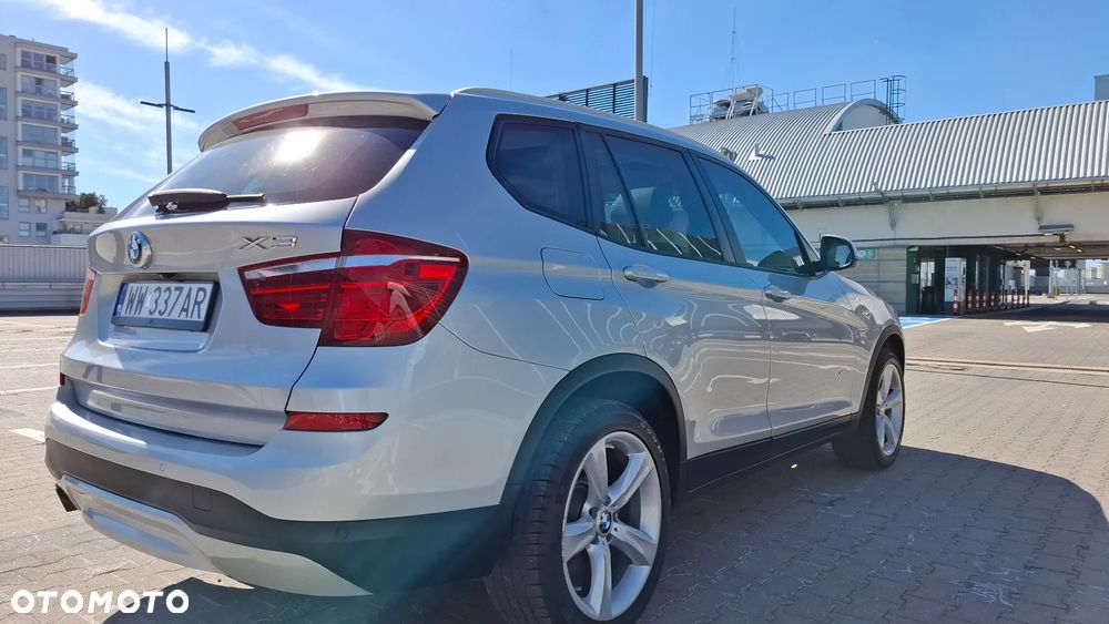 BMW X3 28i xDrive - 5