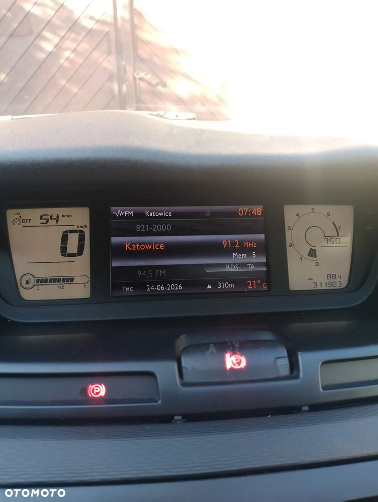 Citroën C4 Grand Picasso - 11